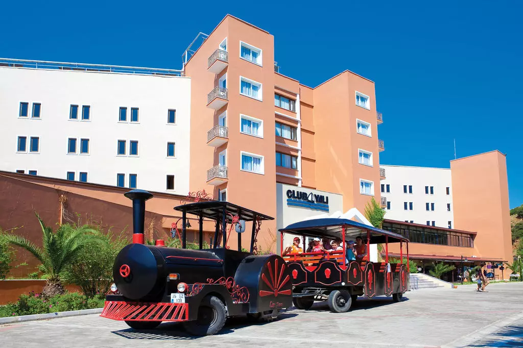 کلاب یالی ریزورت -Club Yali  Resort -مهرپرواز-8040